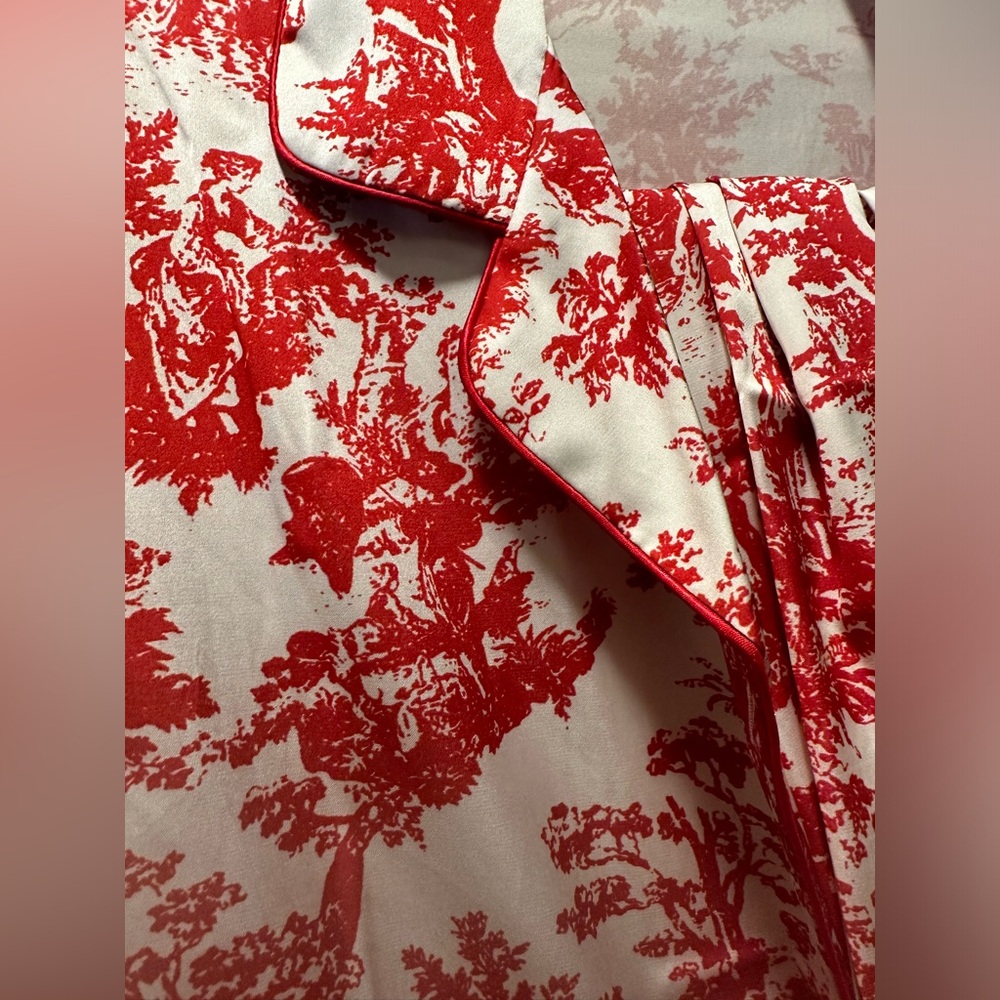 NEW CCB Red & White Satin Toile Ink-Print Button Lapel Collar Pants Pajama Set L - Picture 9 of 10